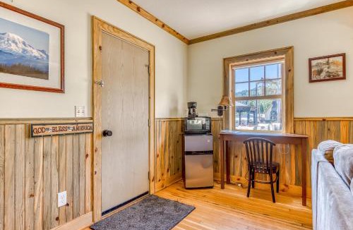 White Salmon House | The Logs Deer Room