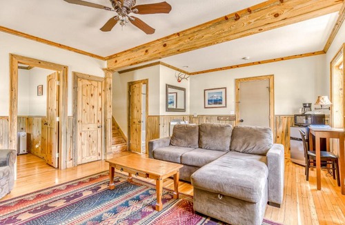 White Salmon House | The Logs