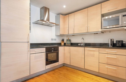 Cathedrals Apartment | The London Loftscape