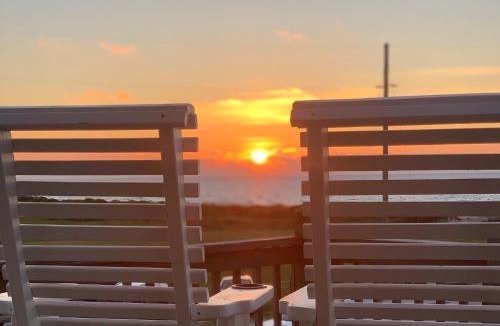 Crystal Beach House | The Lone Palm Resort