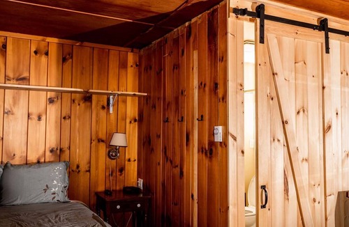 Long Lake Hotel | The Long View Lodge