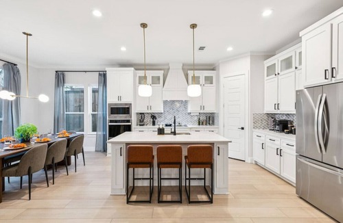 West Dallas House | The Longhorn Luxe | Game Room | Fire pit | Karaoke