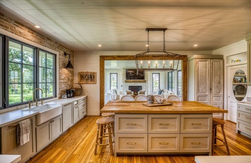 Round Top House | The Longhorn: Luxurious Texas Getaway in Round Top