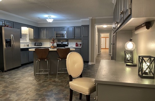 Trenton House | The Longview Deluxe