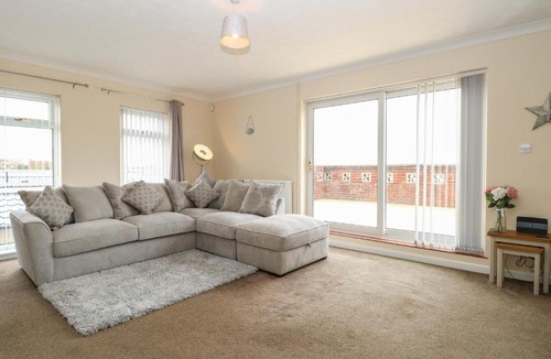 Sea Palling House | The Look Out