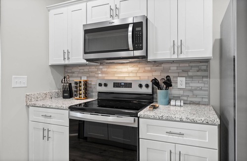Clarksville House | The Lookout, by Lopez (1022 Main St)