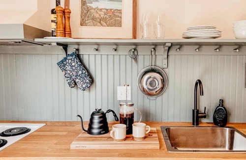 LaHave Apartment | The Lookout Dome One - Private Hot Tub