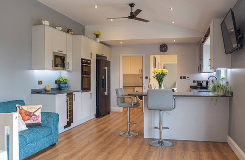 Hope under Dinmore Cottage | The Lookout - UK35022