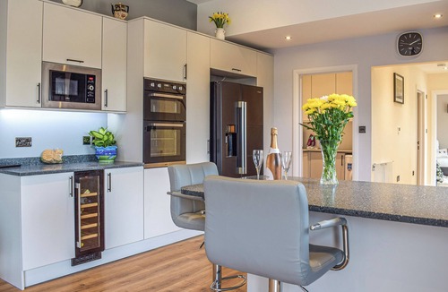 Hope under Dinmore Cottage | The Lookout - UK35022