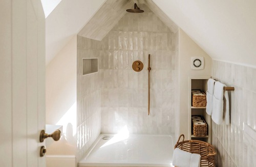 Tenterden Cottage | The Lookout - UK44871