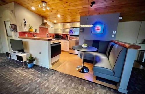 Galeton Apartment | The Lookout