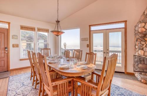 Lincoln City House | The Lookout