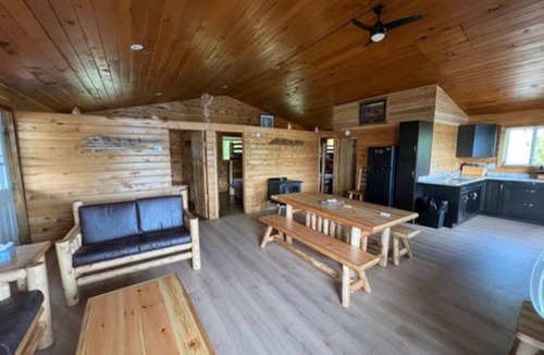 Haileybury Cabin | The Loon Cabin-Off Grid Escape
