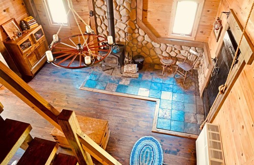 Thorne Cottage | The Loon Call: Gorgeous Lakefront Family Cottage
