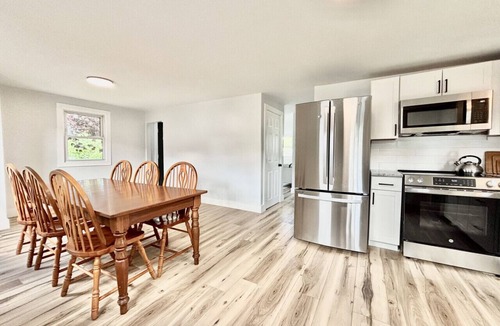 Westbrook House | The Lori House in Westbrook