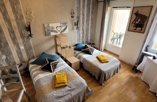 Folkling Bed & Breakfast | The Lorraine room