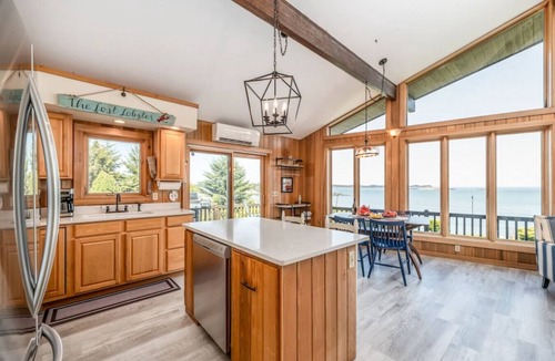 Jonesport Ski Chalet | The Lost Lobster Chalet - 3D Tours