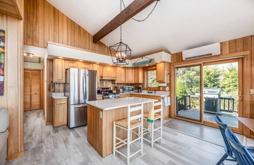 Jonesport Ski Chalet | The Lost Lobster Chalet - 3D Tours