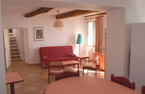 Village House | The "Lou Quinsoun" gîte