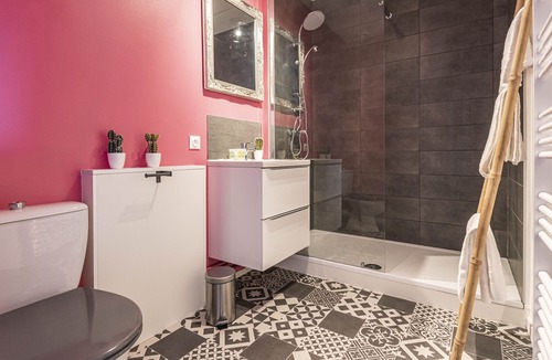 Epernay Apartment | "The Louis Pasteur 7" PREMIUM