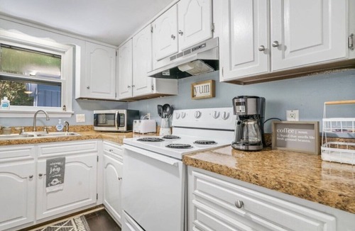 Hot Springs Village House | The Lovely Lake Desoto Townhome