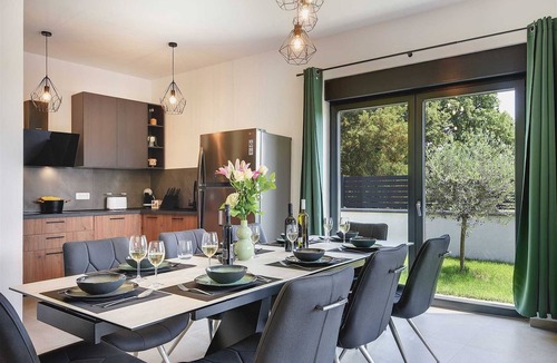 Jadreski Villa | The lovely poolside villa perfect for families
