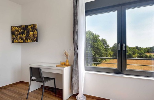 Jadreski Villa | The lovely poolside villa perfect for families