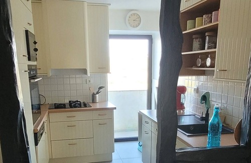 Valence-sur-Baise House | The Lovers' Closing