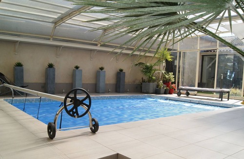 Valence-sur-Baise House | The Lovers' Closing