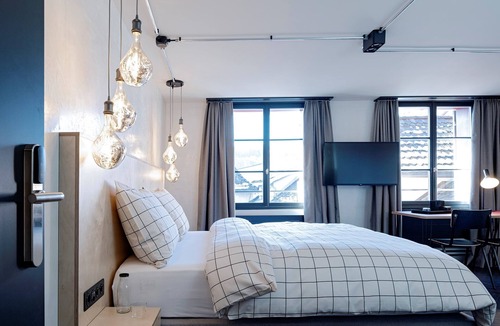 Lucerne Hotel | The Lubo - self check-in
