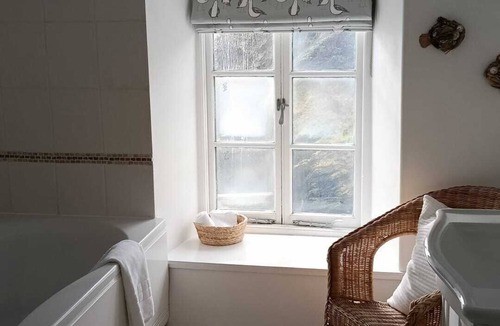 Portloe Hotel | The Lugger Hotel