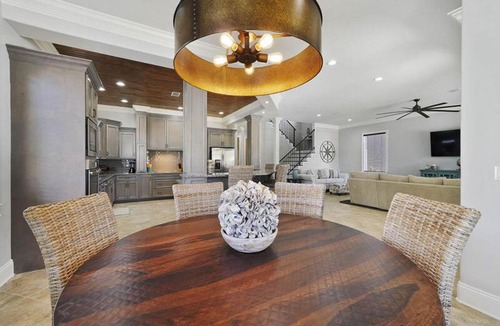 Crystal Beach House | The Luke House by Five Star Properties