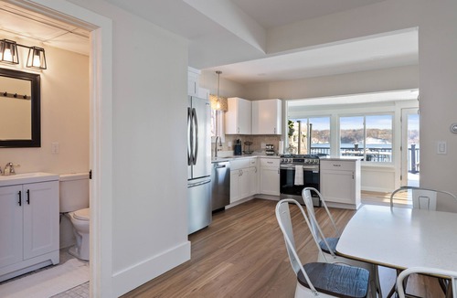 East Irondequoit House | The Luxe Bay House