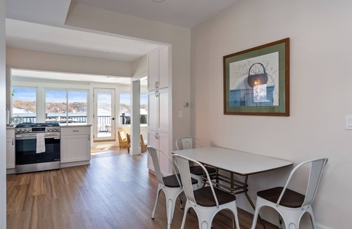 East Irondequoit House | The Luxe Bay House