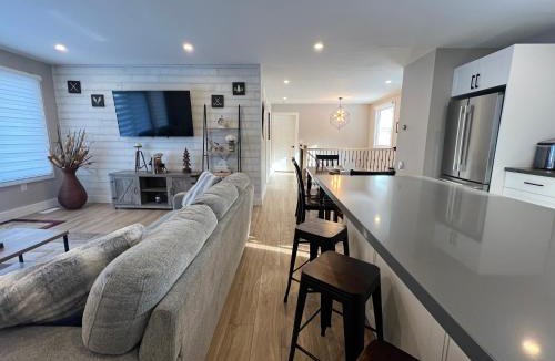 Dysart et al Villa | The Luxe Lodge
