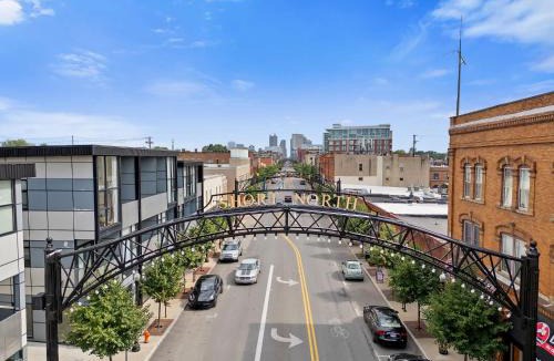 Short North Apartment | The Luxe Pearl Residences