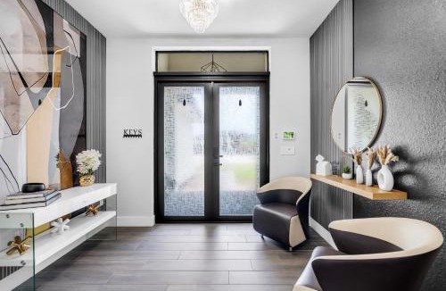 Goulds House | The Luxe Retreat