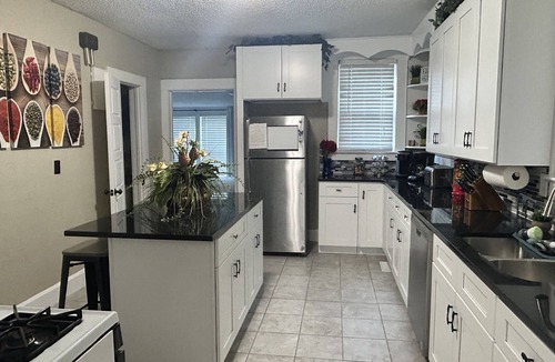 Springfield House | The Luxurious Colonial