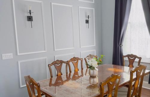 Seventh Ward Apartment | The Luxurious French Quarter Home
