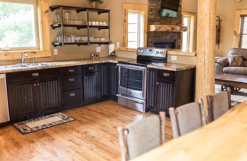 Wisconsin Dells House | The Luxurious Turkey Run
