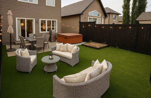 New Brighton House | The Luxury Blue House | Hot Tub + Backyard Oasis