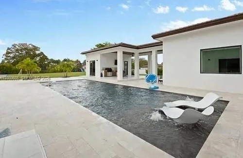 Ludlam House | The Luxury casa