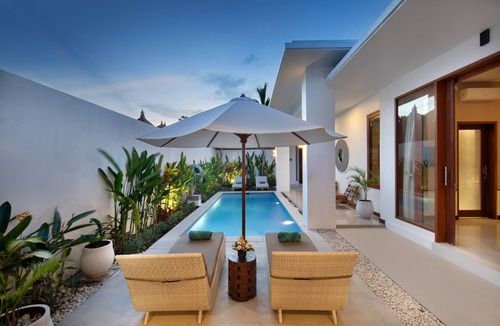 Batubelig Villa | The Luxury Collection, Monaco Blu