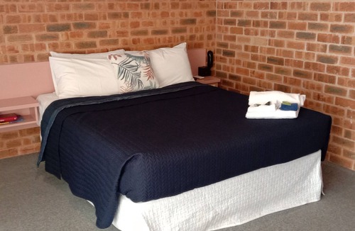 Chiltern Hotel | The Lydoun Motel