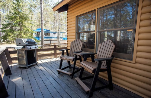 Babbitt Cabin | The Lynx Cabin at Timber Bay