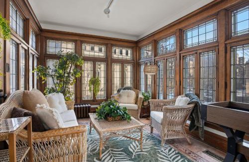 Downtown Minneapolis House | The Lyon House at Loring Park