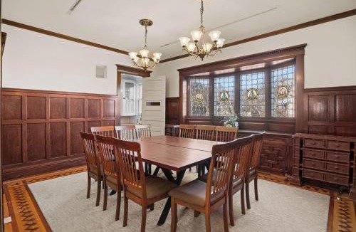 Downtown Minneapolis House | The Lyon House at Loring Park