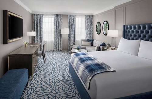 Central Business District Hotel | The Lytle Park Hotel, Autograph Collection