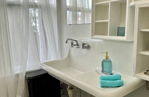 South Main Street Apartment | The Macberns Row House (Unit 1)