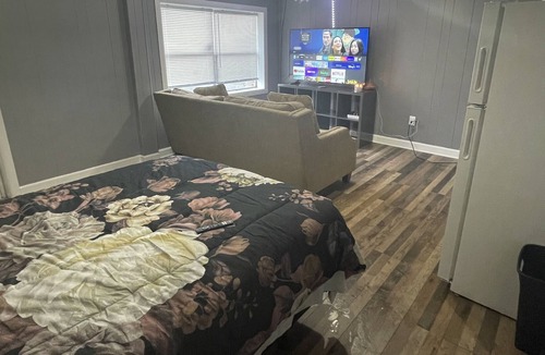 Macon Apartment | The Macon Short Stay